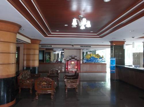 Silom Palace Hotel