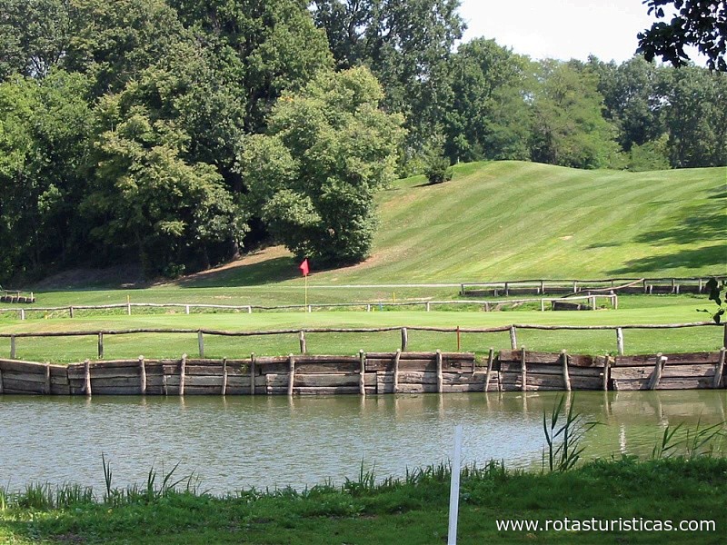 European Lakes Golf & Country Club