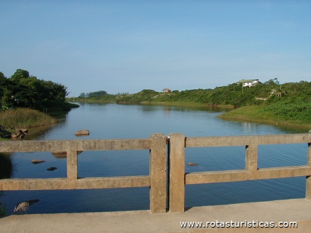 Siriú river (Garopaba)