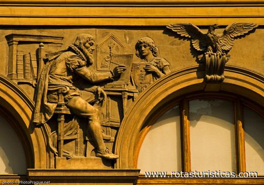 Museo delle arti decorative (Praga)