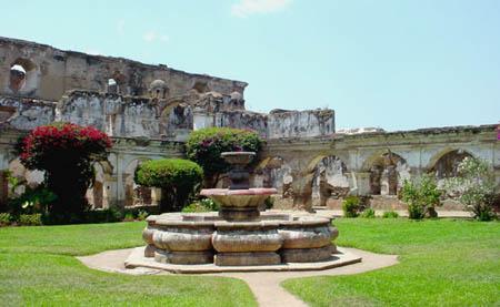 Ruines du couvent de San Jerónimo
