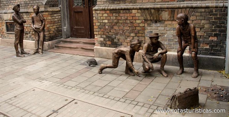 Monumento a los Paul Street Boys (Budapest)