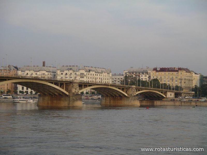 Puente Arpad (Budapest)