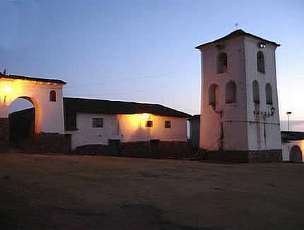 Chinchero, Pueblo del Arcoiris
