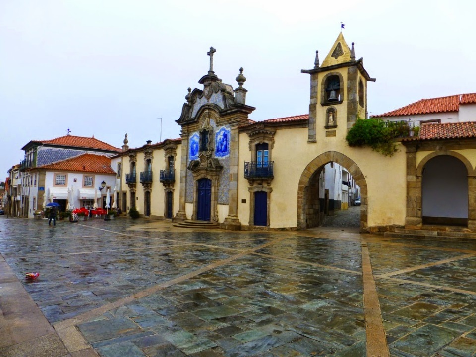 Platz der Republik (São João da Pesqueira)
