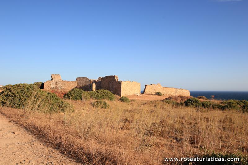 Forte de São Luís de Almádena ( Fortaleza de Almádena)