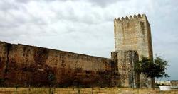 Ruínas do Castelo de Moura (Moura)