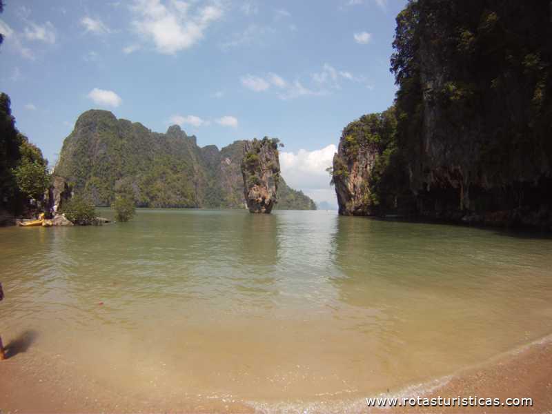 Ilha de James Bond / Ko Tapu - (Phuket / Tailândia)